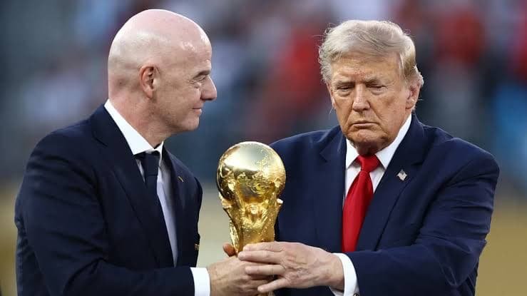 إنفانتينو في مواجهة أزمة ثقة داخل الفيفا بعد التراجع عن صفقة حقوق كأس العالم